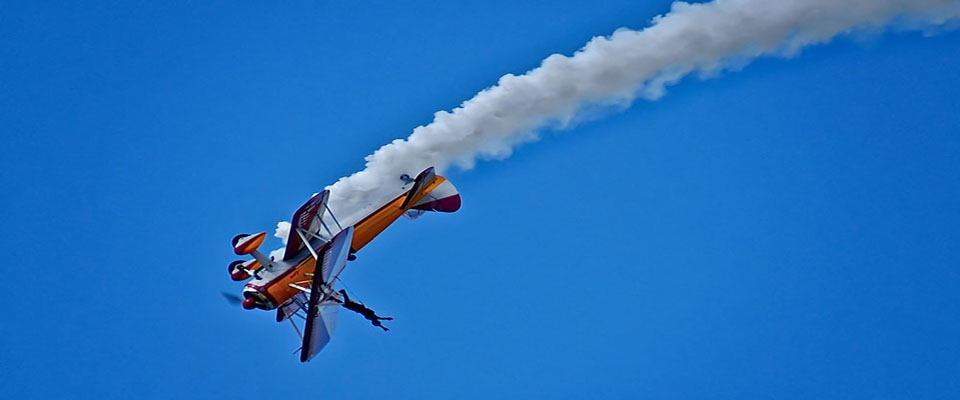 Image of the Brietling wing walkers performing aerobatic stunts